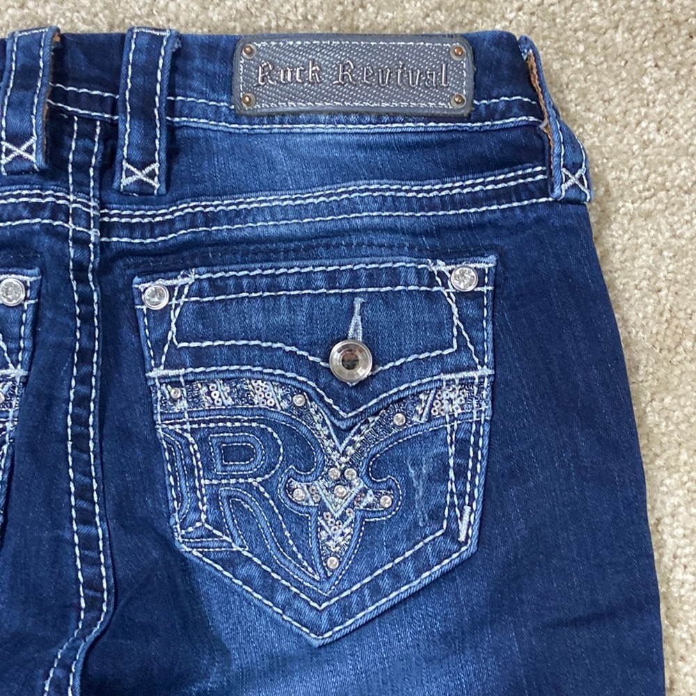 NEW Rock Revival vintage Y2K Sundee Mid-rise Boot cut jeans embellished 2000’s